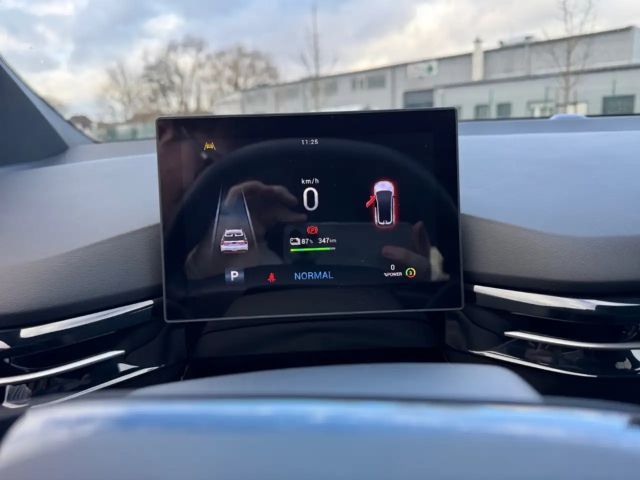 MG MG4 51 kWh 64 kWh Luxury