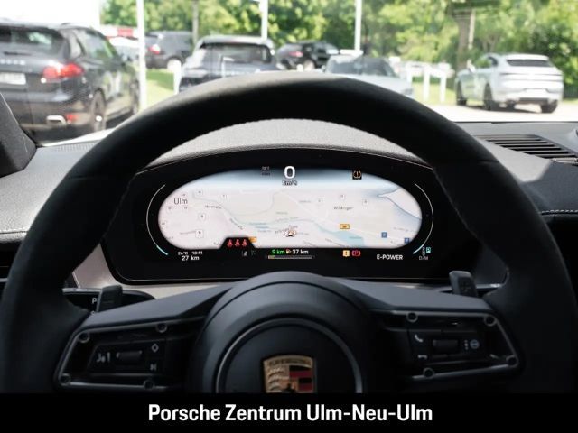 Porsche Panamera 4 E-Hybrid