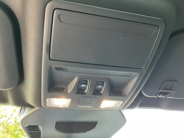 Ford Kuga Plug in Hybrid ST Line X