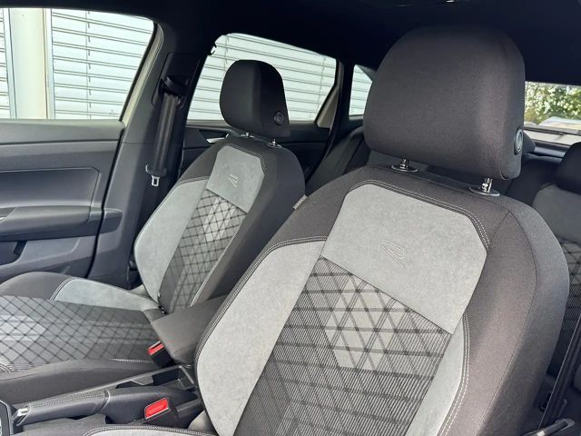 Volkswagen Taigo 1.5 TSI DSG R-Line