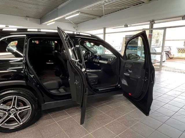Mercedes-Benz GLB 200 AMG Line GLB 200 d