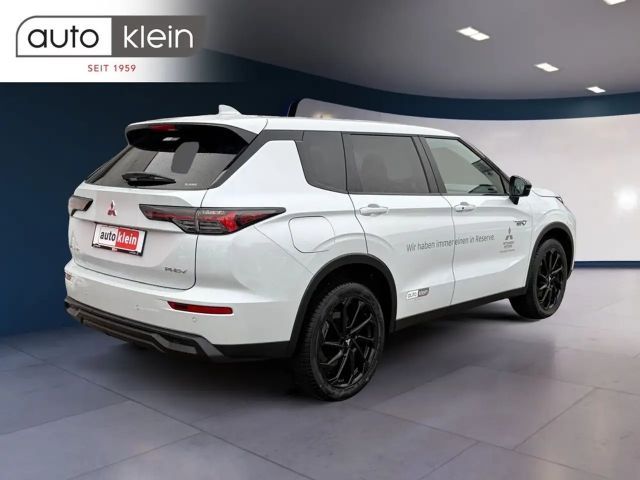 Mitsubishi Outlander Invite PHEV