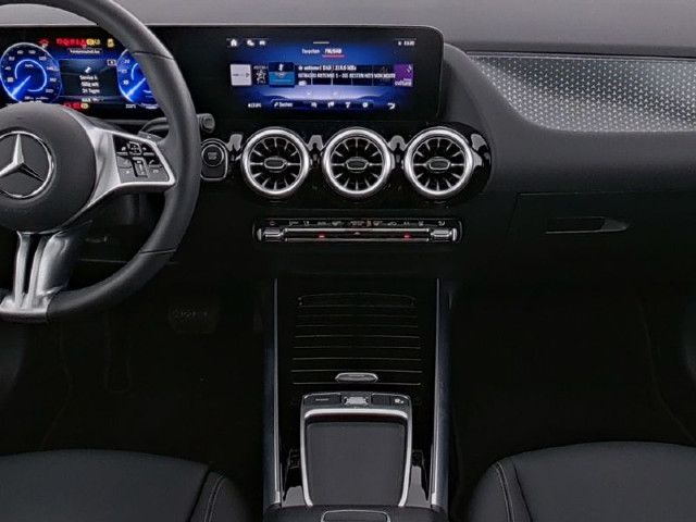 Mercedes-Benz EQA 350 4MATIC