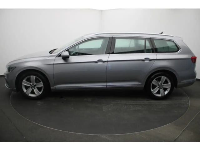 Volkswagen Passat 1.5 TSI Variant