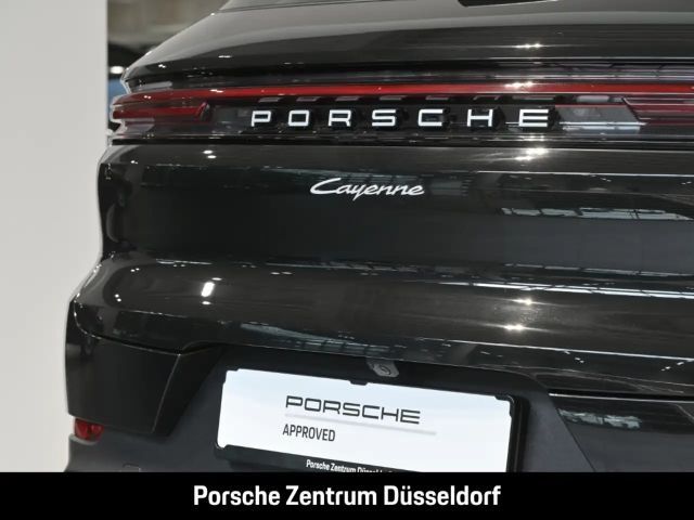 Porsche Cayenne Panoramadach  Bose LED-Matrix