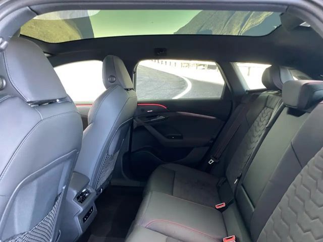 Audi A6 e-tron Avant S-Line