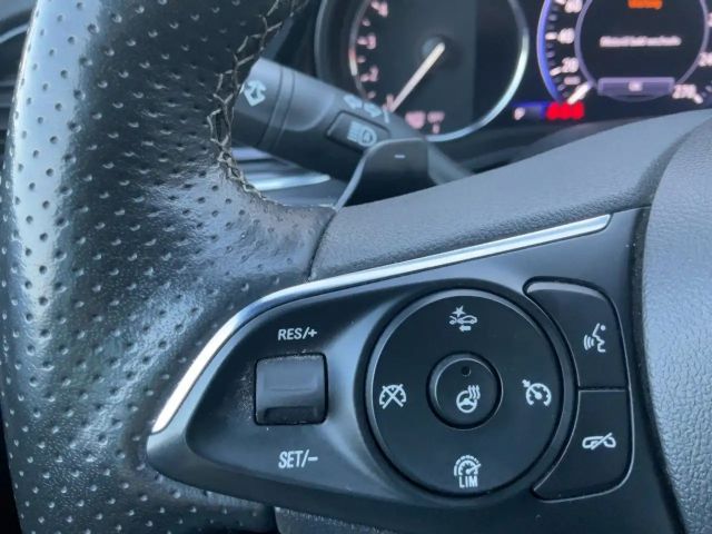 Opel Insignia 2.0 CDTI Sports Tourer Ultimate