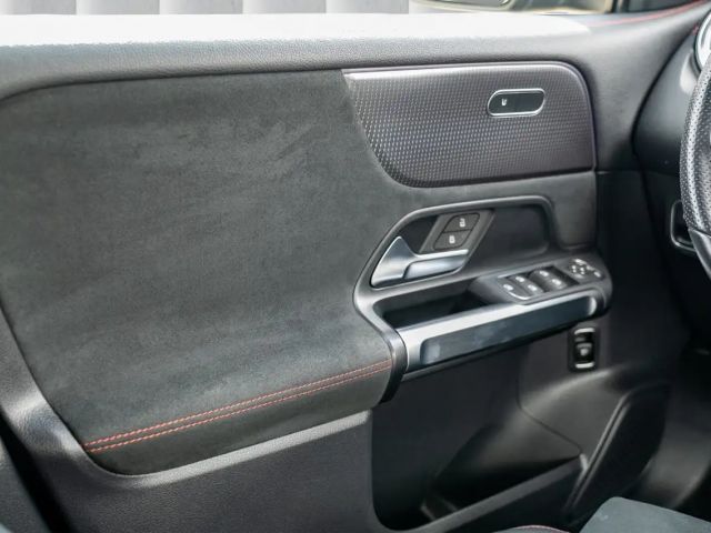 Mercedes-Benz EQB 250 AMG Line Advanced