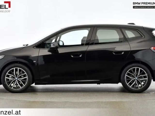 BMW 218 218d Active Tourer Sedan