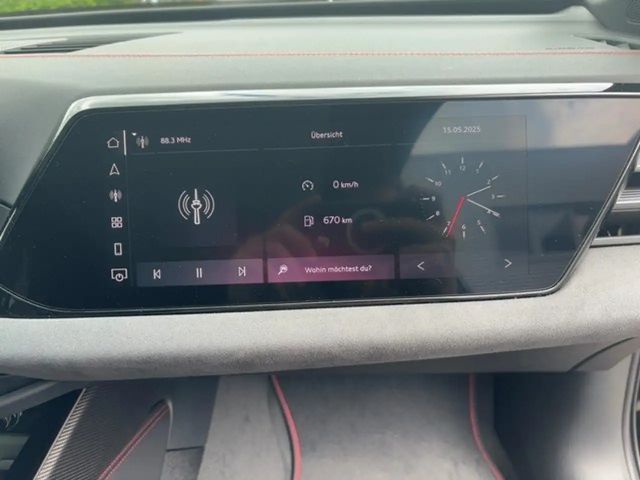 Audi A6 Avant Quattro S-Tronic