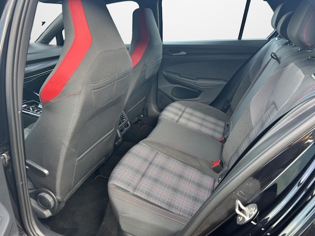 Volkswagen Golf 2.0 TSI GTI