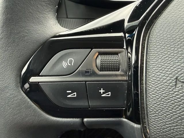 Peugeot E-208 Allure Pack