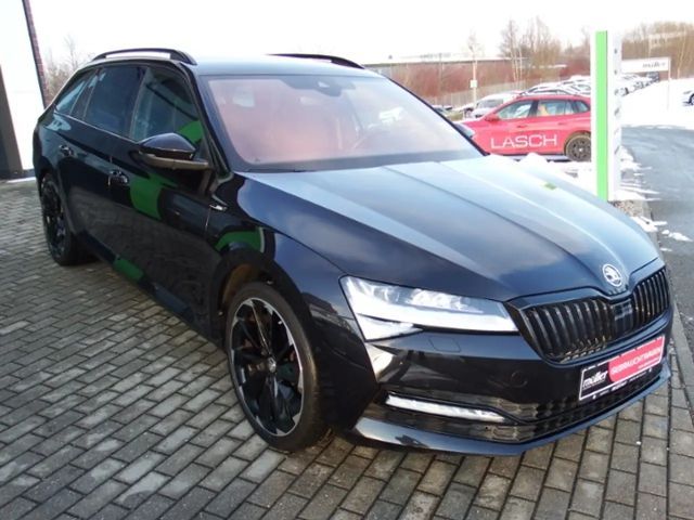 Skoda Superb 2.0 TSI 4x4 Combi Sportline