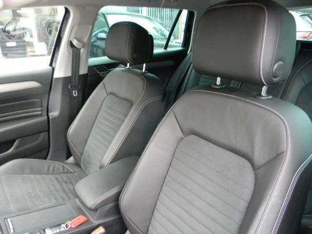 Volkswagen Passat DSG Elegance Elegance Variant