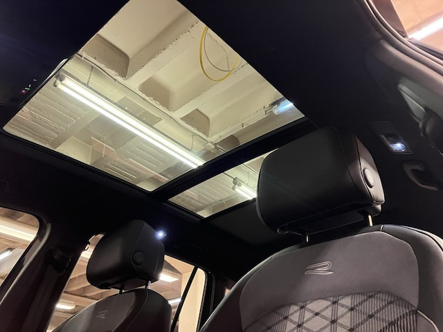 Volkswagen Tiguan 2.0 TSI 4Motion DSG R-Line