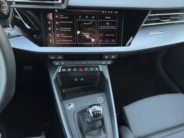 Audi A3 30 TFSI Sedan