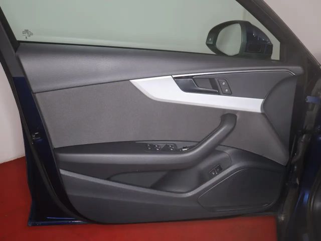 Audi A4 35 TDI Avant S-Tronic