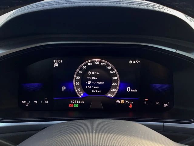 Volkswagen T-Roc 1.5 TSI DSG Life