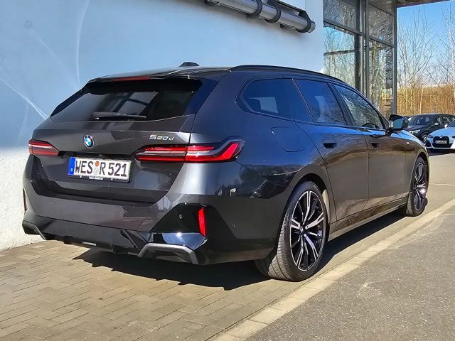 BMW 520 520d M-Sport Touring