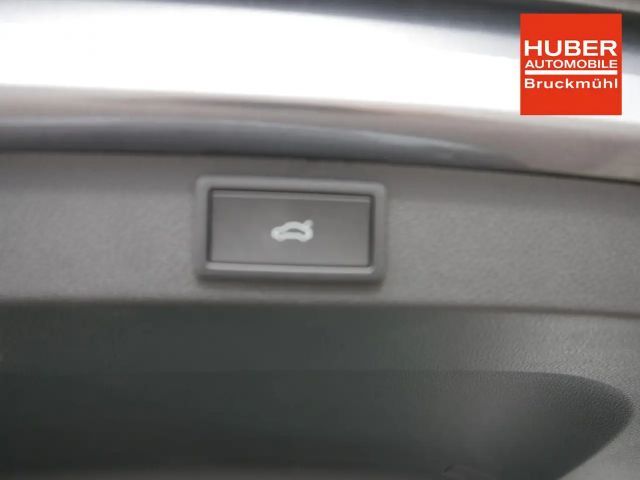 Skoda Karoq Selection