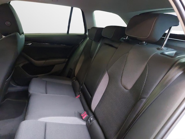 Skoda Octavia Ambition Combi iV