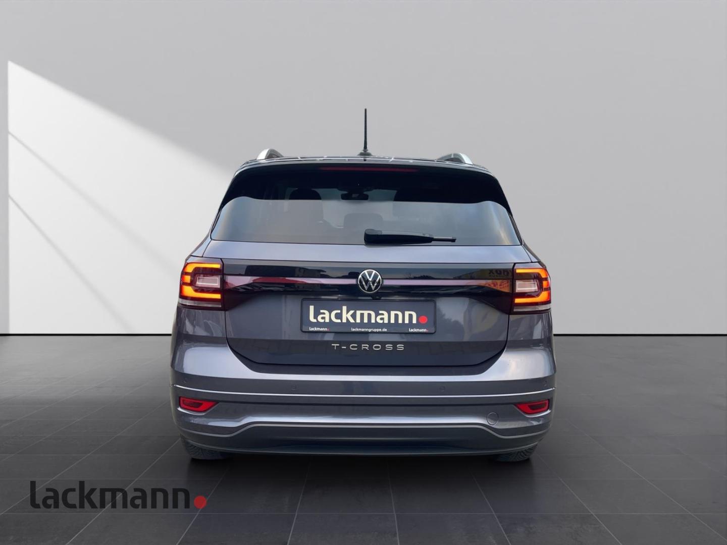 Volkswagen T-Cross R-Line Style