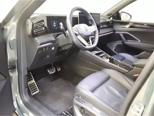 Volkswagen Tiguan R-Line Style eHybrid