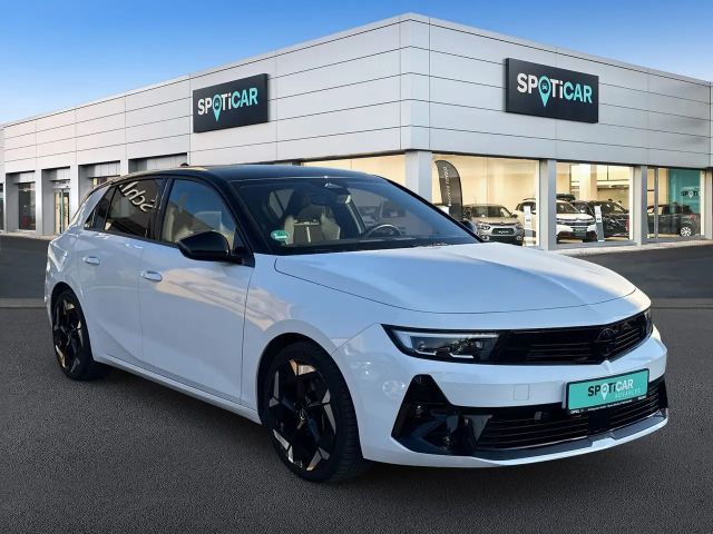 Opel Astra GSe Hybrid Innovation