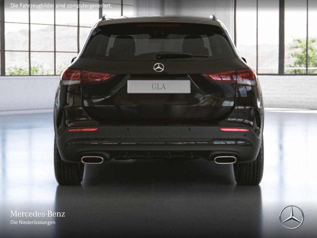 Mercedes-Benz GLA 180 AMG Line