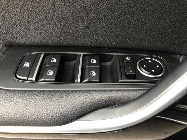 Kia XCeed CRDi Platinum Edition