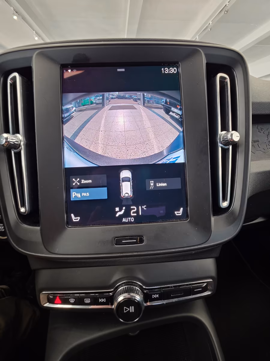 Volvo XC40 *Lenkradheizung*Kamera*49.000km*