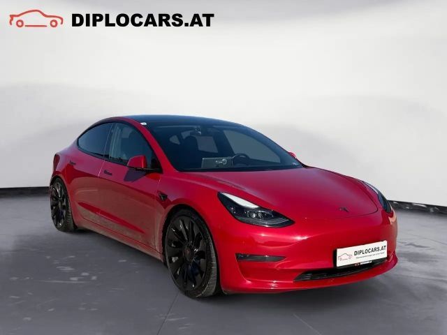 Tesla Model 3 Performance