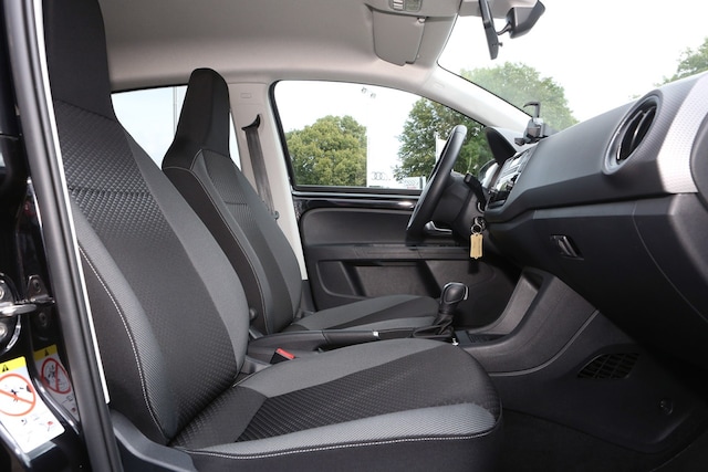 Volkswagen e-up! Active