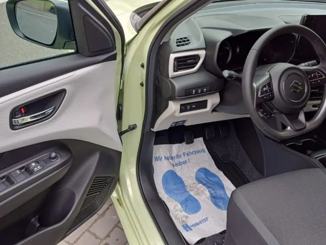 Suzuki Swift Comfort DualJet Hybrid