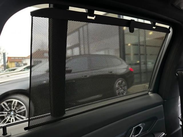 BMW 320 320i M-Sport Touring