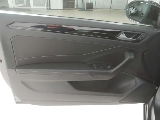 Volkswagen T-Roc 1.5 TSI Cabriolet DSG R-Line