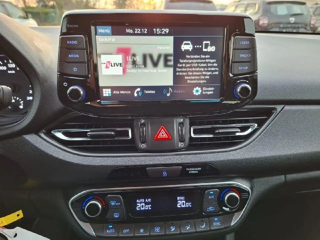 Hyundai i30 Edition 30*AppleCar*DAB*SHZ*Klima*Kamera