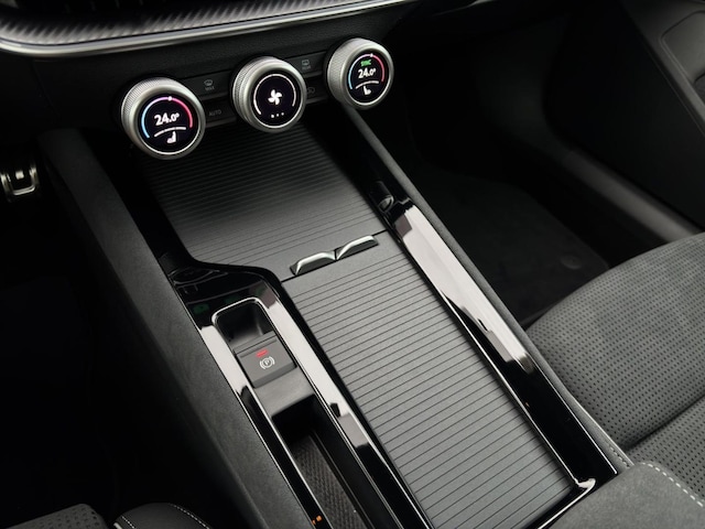 Skoda Superb 2.0 TDI 4x4 Combi Sportline