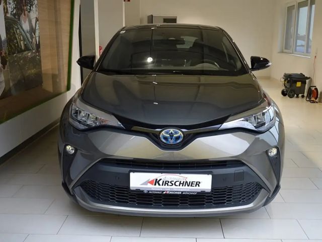 Toyota C-HR Active Hybride