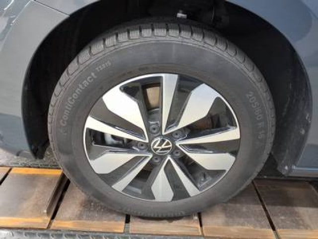 Volkswagen Touran Touran Goal 1.5TSI LED Navi RFK ACC SHZ 7-Sitzer