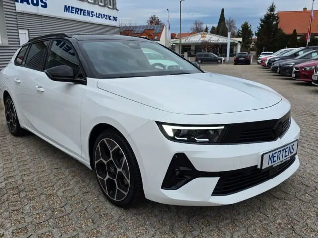 Opel Astra Sports Tourer Ultimate