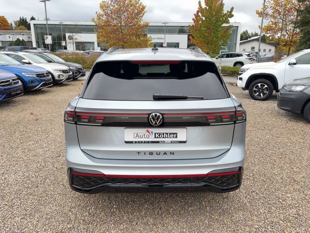 Volkswagen Tiguan 4Motion DSG R-Line