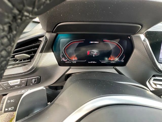 BMW 135 135i Sedan xDrive