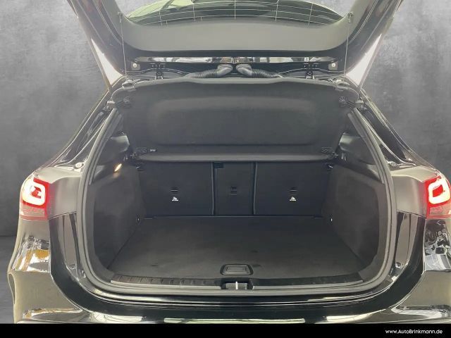 Mercedes-Benz GLA 200 AMG Line