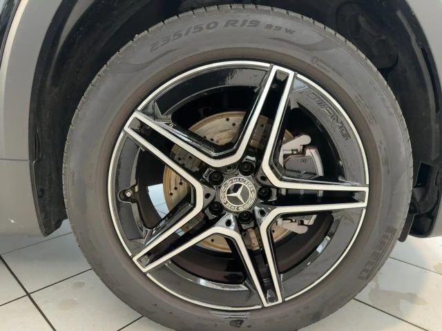 Mercedes-Benz GLB 180 AMG Line