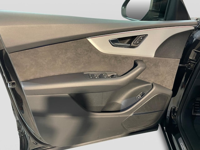 Audi Q8 55 TFSI Quattro