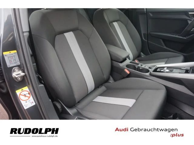 Audi A3 35 TFSI S-Tronic Sedan Sportback