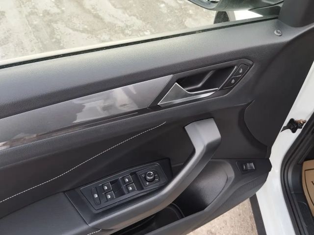 Volkswagen T-Roc 4Motion DSG Style