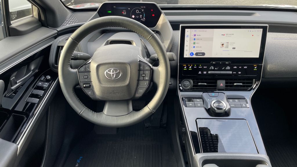 Toyota bZ4X 5-deurs Team D