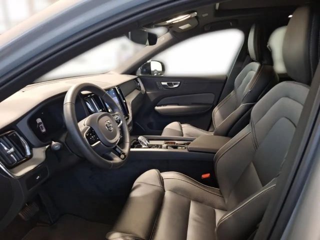 Volvo XC60 Dark Plus